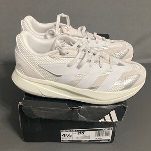 Adidas Lightblaze J with reflective lines, womens 6/y4.5